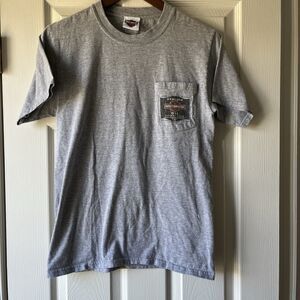 00s Harley Davidson House Of Harley Anchorage AK Gray Pocket Shirt | Men’s S